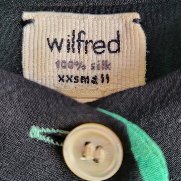 Semi Vintage Wilfred 100% silk Blouse - Picture 3 of 5